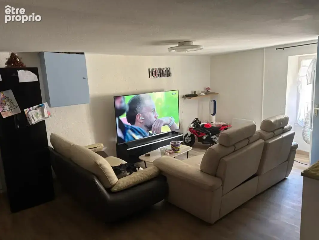 Immeuble de 12 pièces de 333 m² à La Grand-Combe - photo 6