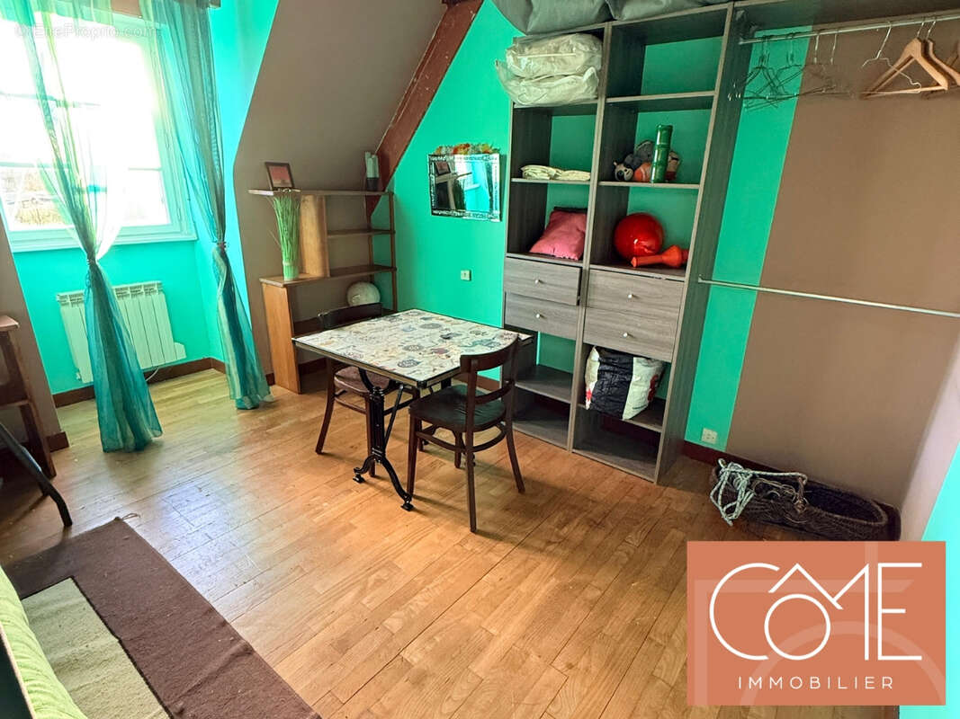 Maison à CHATEAUNEUF-D&#039;ILLE-ET-VILAINE