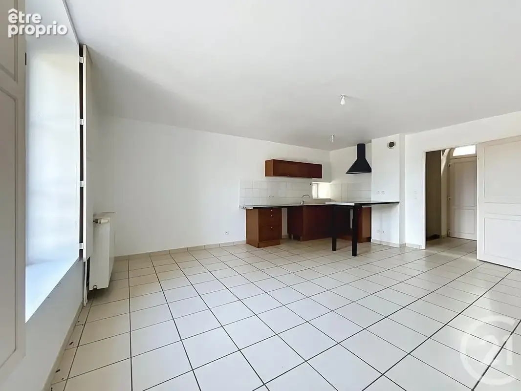 Appartement 4 pièces 93 m² à vendre à Chartres (28000) - photo 5