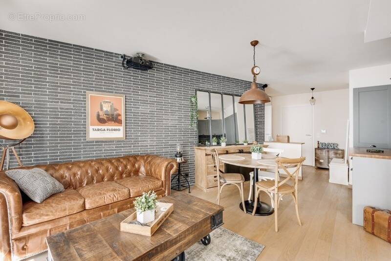 Appartement à MAISONS-ALFORT