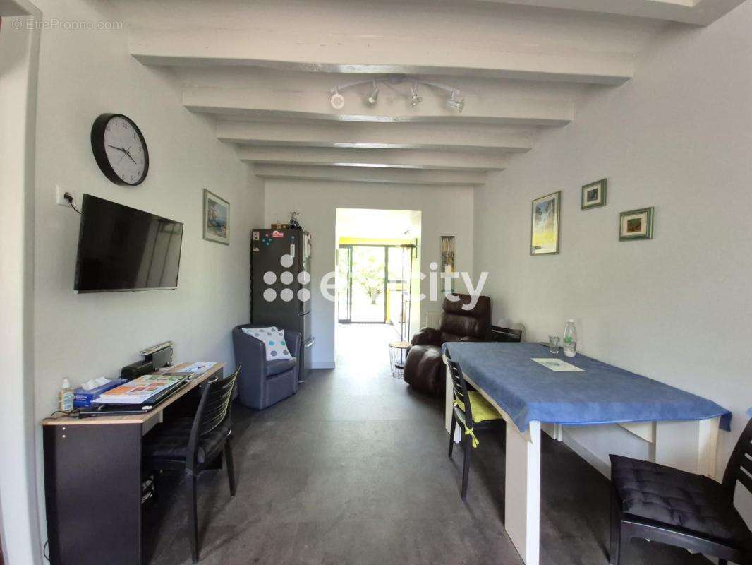 Maison 199 m² à Chedigny  - photo 7