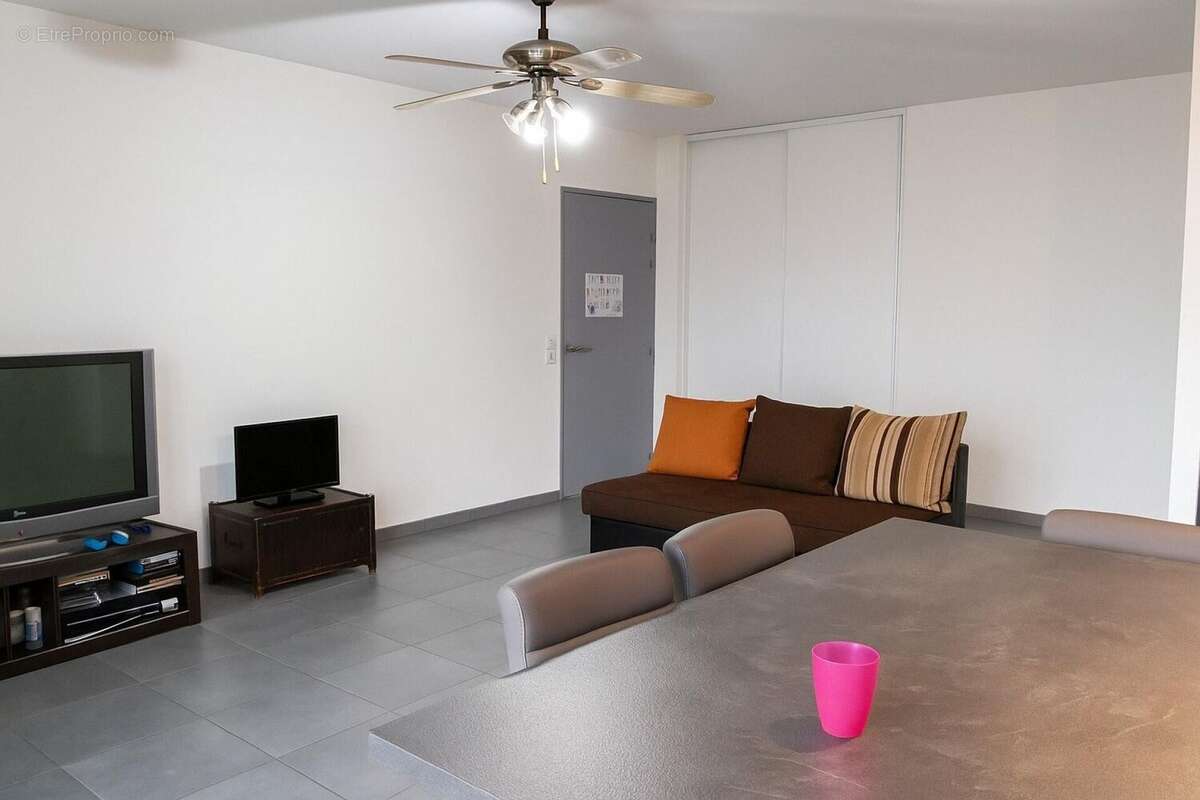 Photo 3 - Appartement à BRON