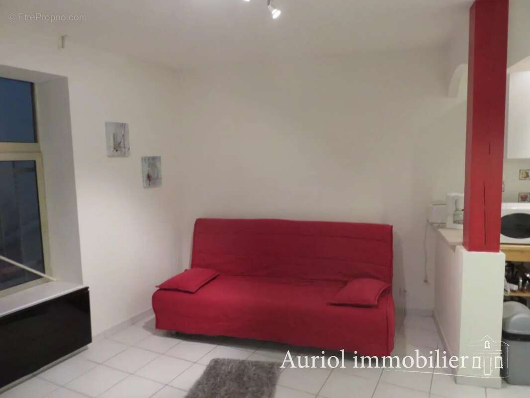 Appartement à AURIOL