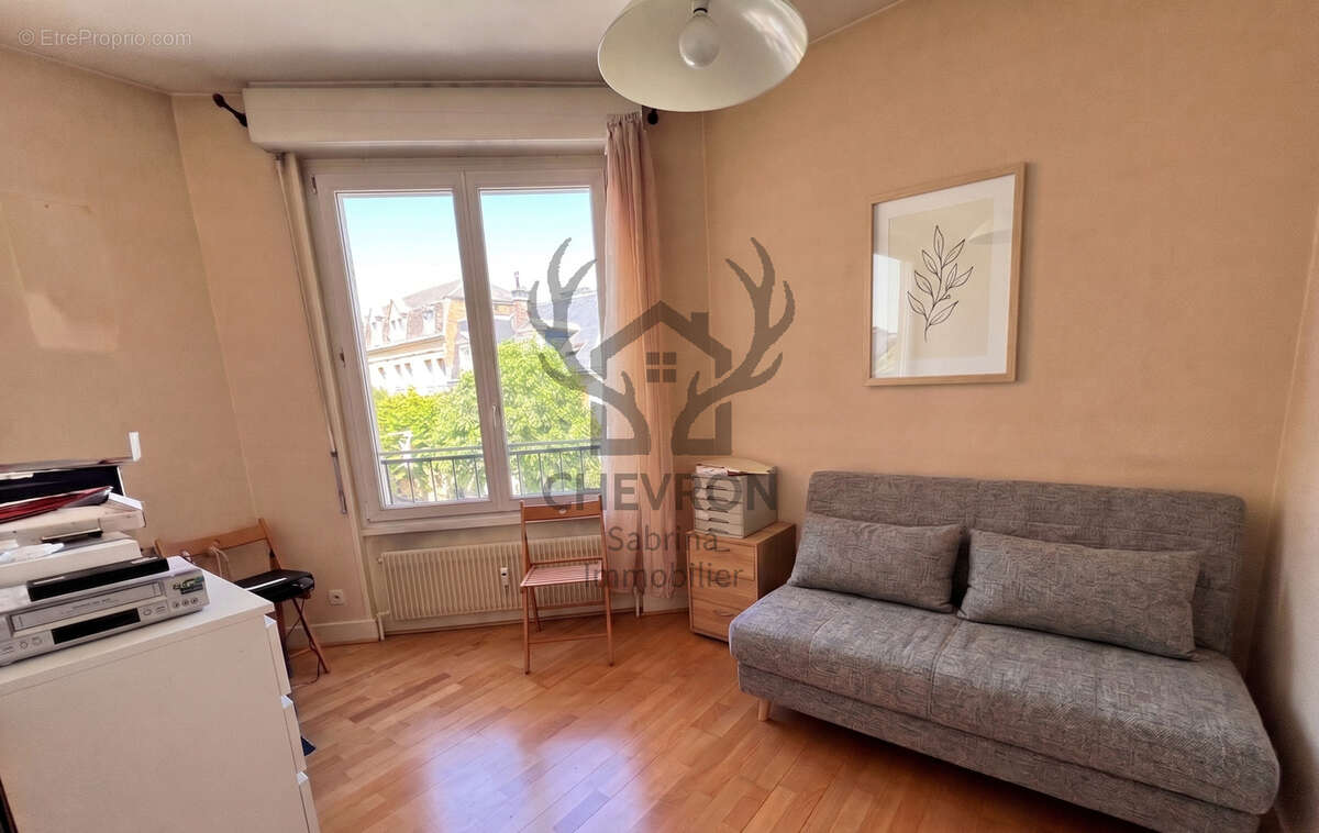 Appartement à CHARLEVILLE-MEZIERES