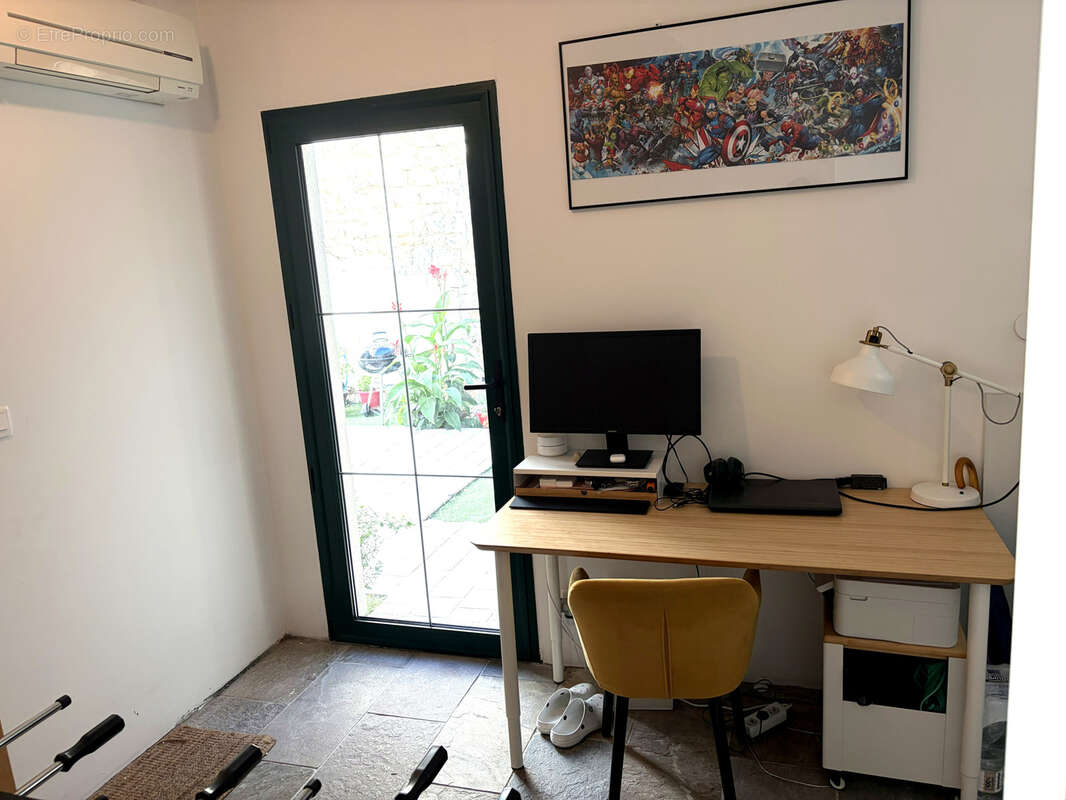 Chartrons   Ensemble immobilier unique et atypique de 310 m2 en monopropriété, avec garage et jardin - photo 23