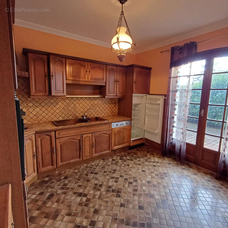 Maison à SAINT-JUST-SAINT-RAMBERT