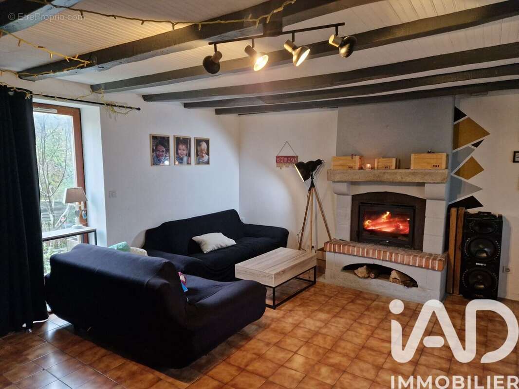 Photo 2 - Maison à VENANSAULT