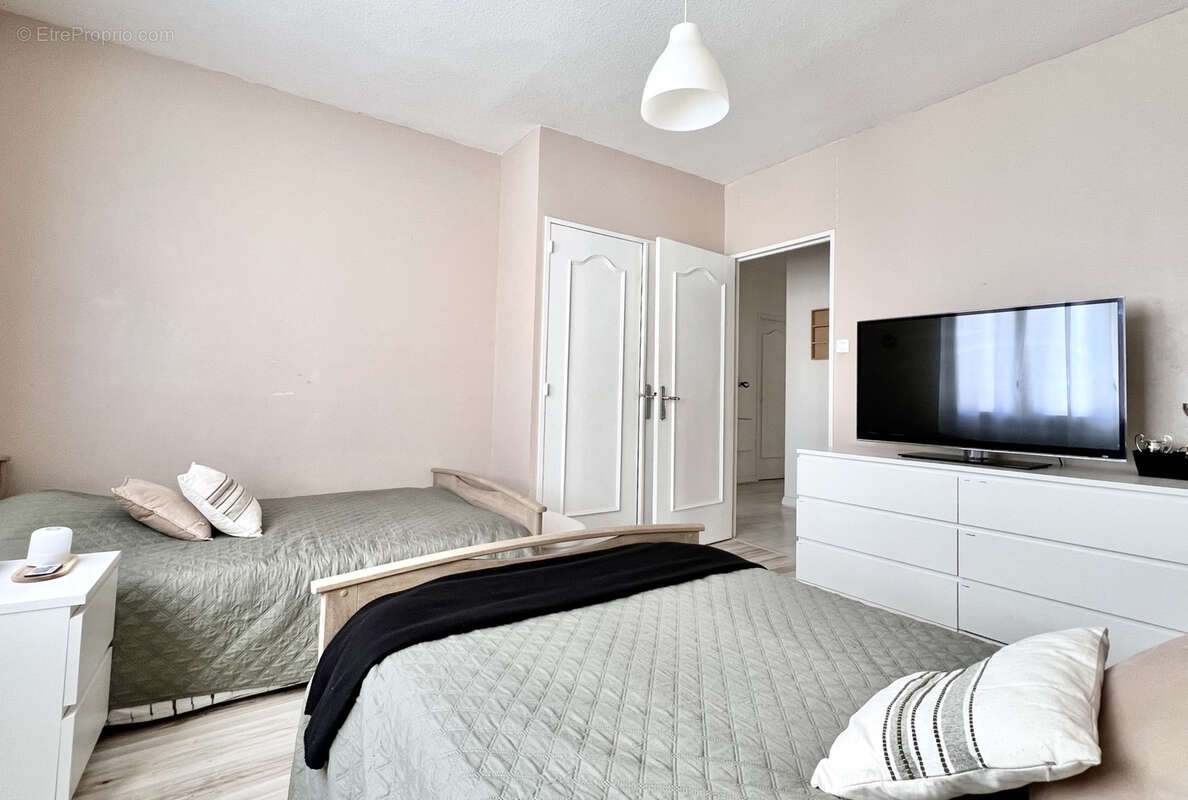 Appartement à SAINT-ETIENNE