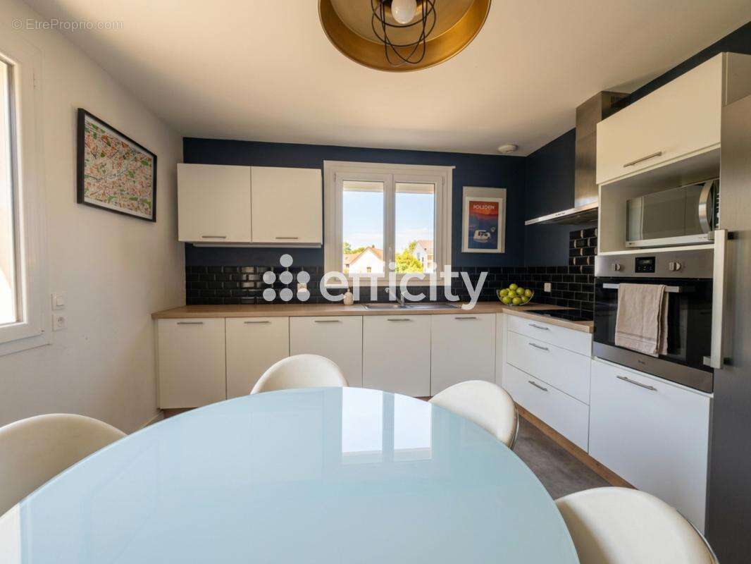 Maison 163 m² à Rennes  - photo 6