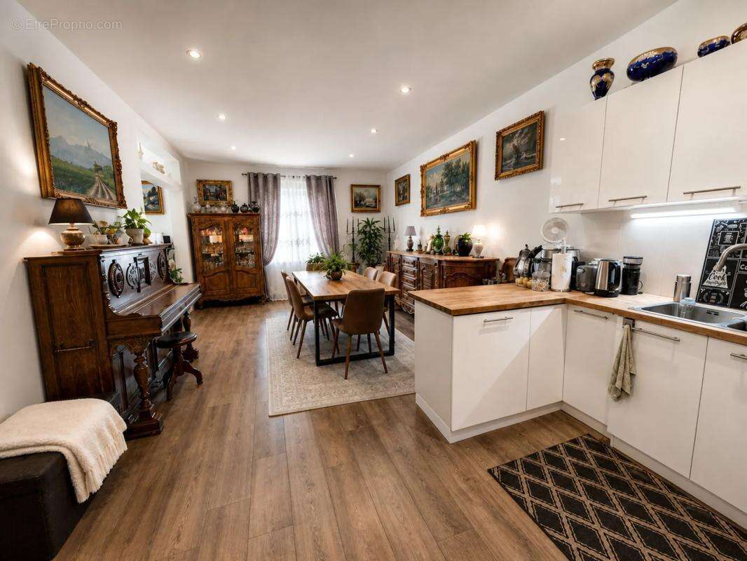 68390 sausheim – quartier résidentiel recherché – maison familiale de 200 m² – 7 pièces – 5 chambres – sous-sol aménagé – comble - photo 4