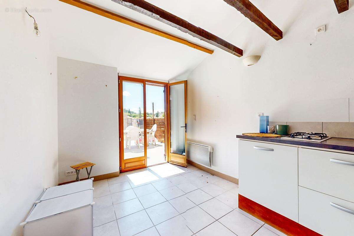 Appartement à CARNOUX-EN-PROVENCE