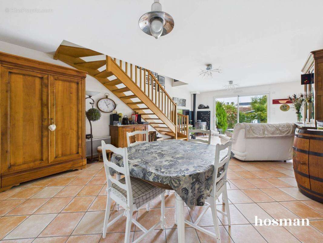 Maison à LE BOUSCAT