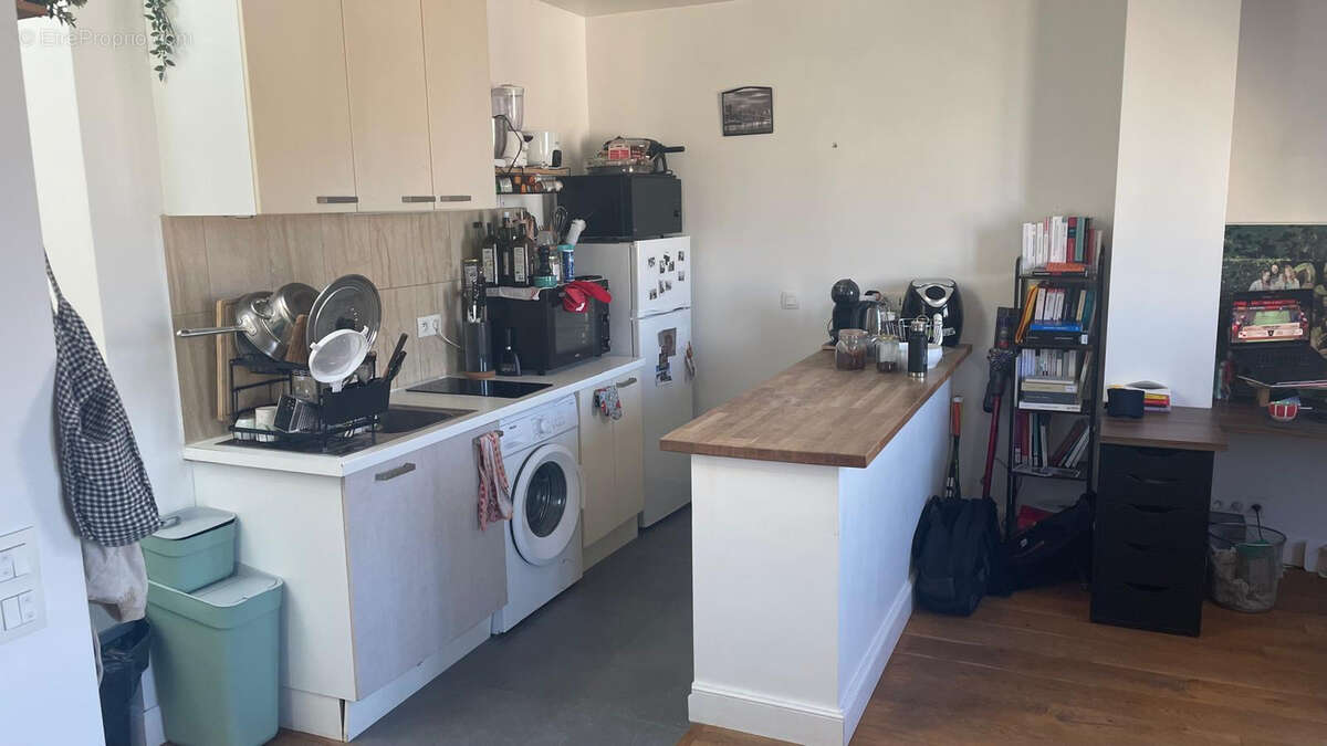 Appartement à PARIS-15E