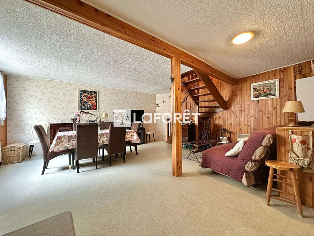 Appartement à LUC-SUR-MER