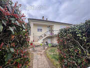 Maison à SIORAC-EN-PERIGORD