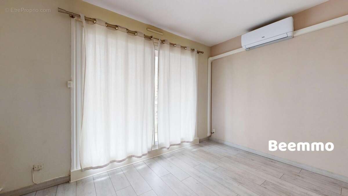 Appartement à TASSIN-LA-DEMI-LUNE