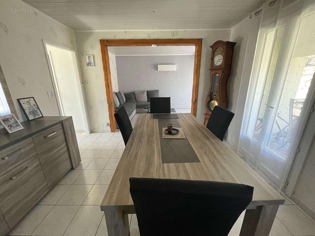 Maison à SAINT-SYLVESTRE-SUR-LOT