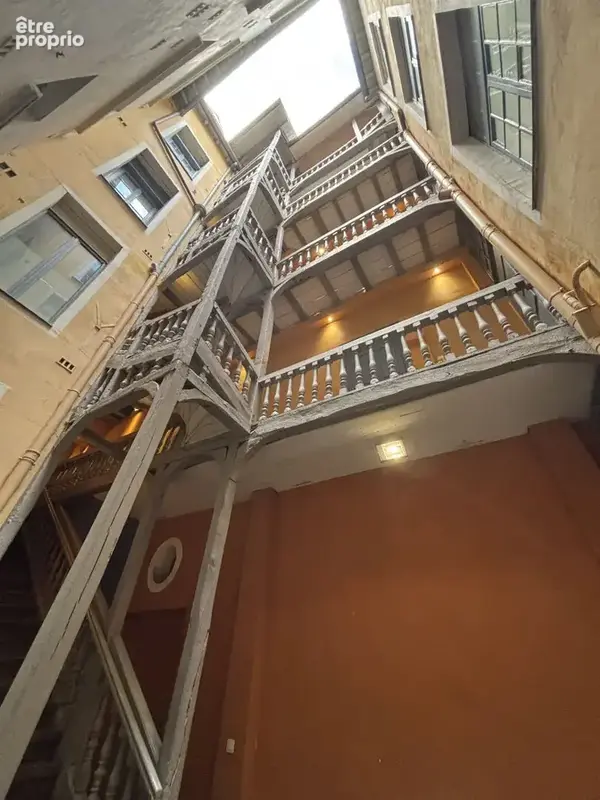 Rennes centre - t3 81,55 m² - charme de l'ancien - photo 3