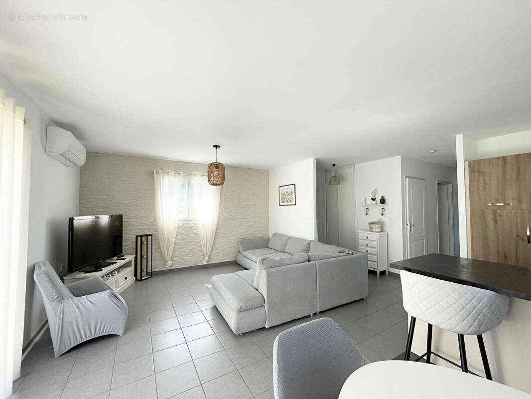 Maison à SAINTE-FEREOLE