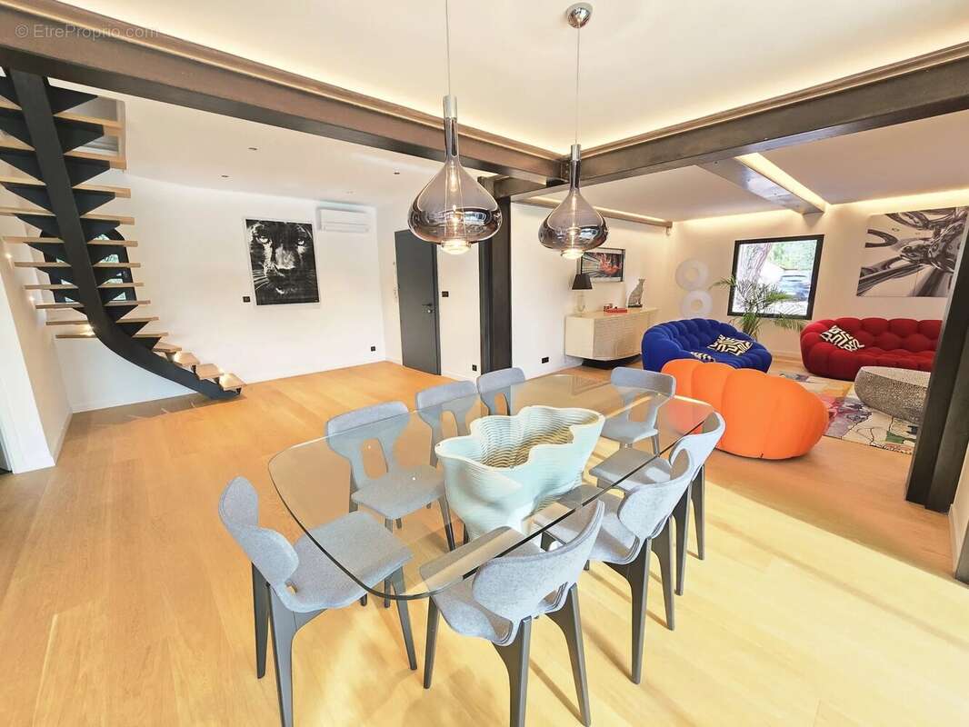 Maison à SAINT-MAXIMIN