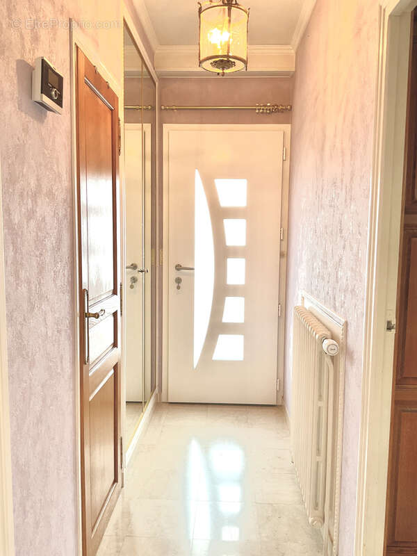 Maison à LA VILLE-DU-BOIS