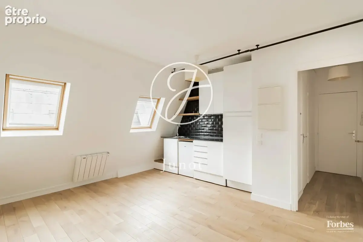PARIS 16e - 24,09m²- KLEBER - Studio - Vue tour Eiffel - photo 2