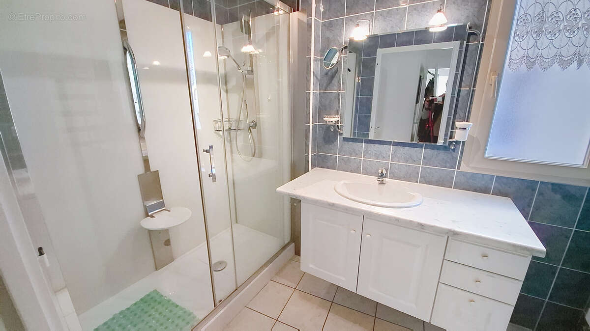 Appartement à SAINT-ROMAIN-EN-GAL