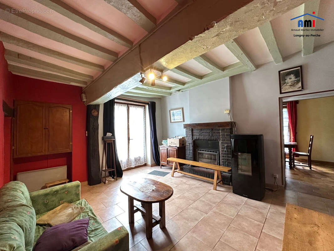 Maison à LONGNY-AU-PERCHE