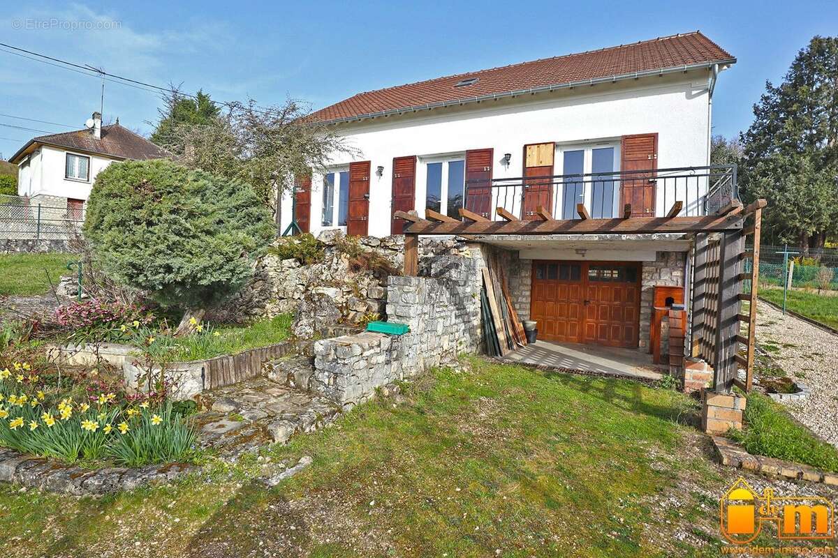 Maison à ETAMPES