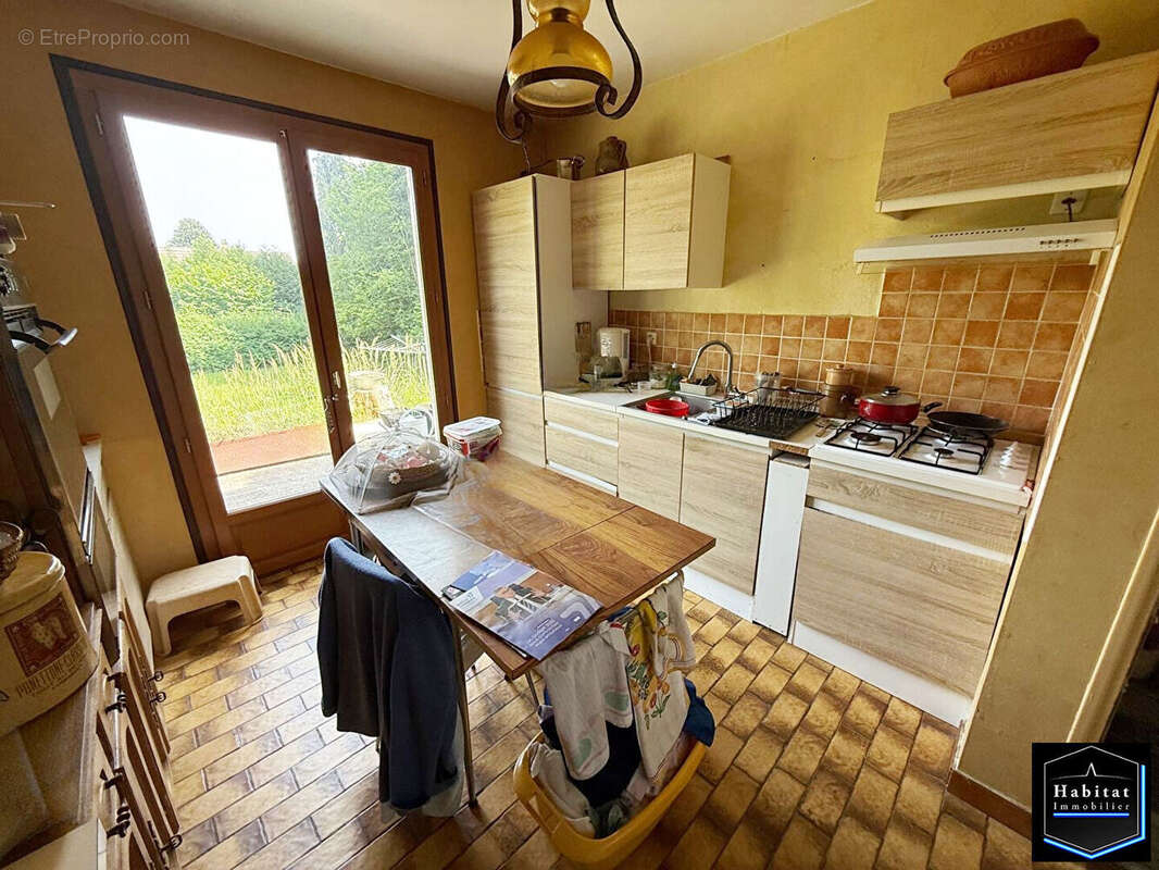 Maison à OISSERY