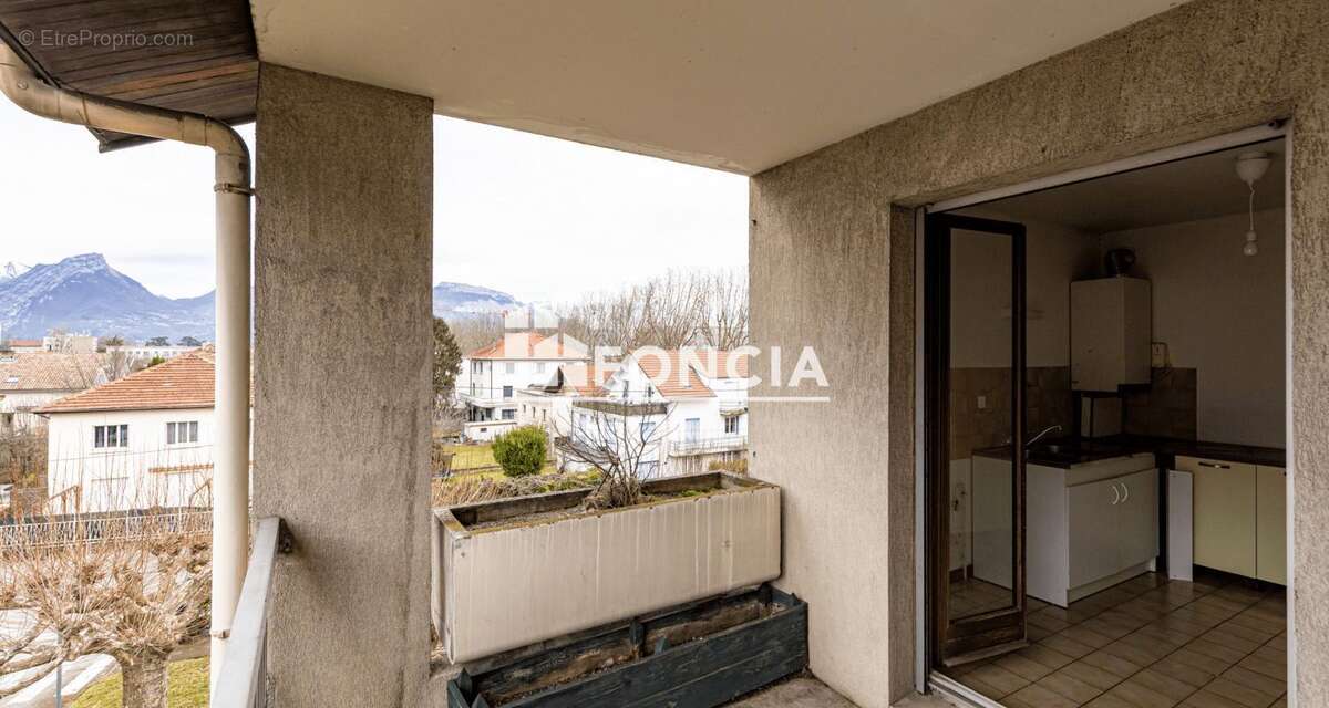 Appartement à ECHIROLLES