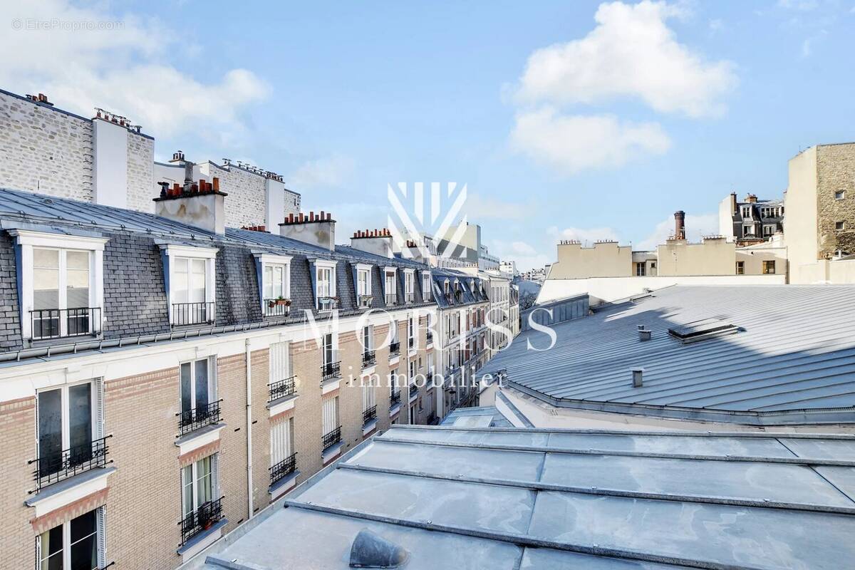 Appartement à PARIS-11E