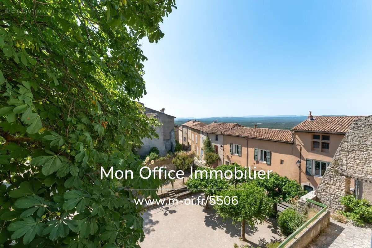 Maison à SAINT-JULIEN