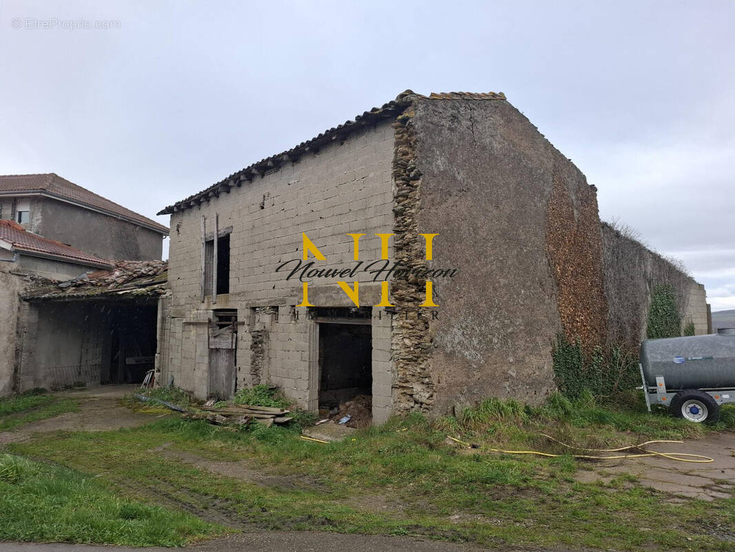 Terrain à TREVES