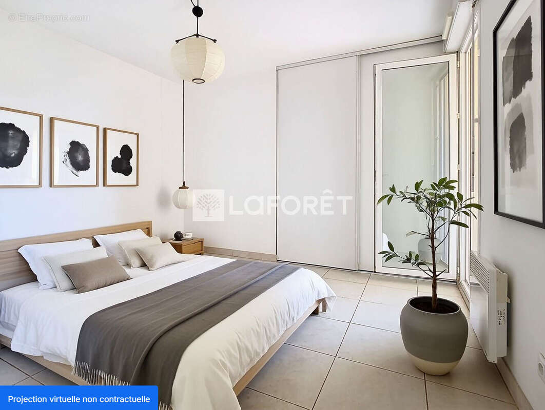 Appartement à LA VALETTE-DU-VAR