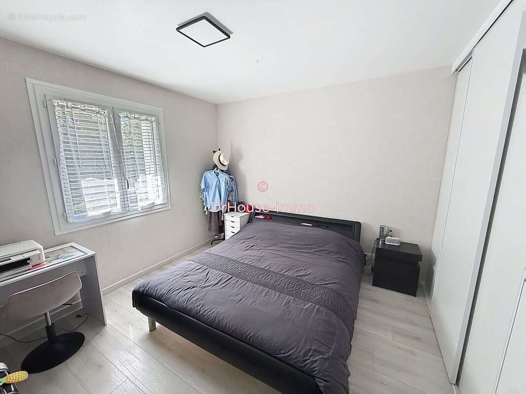 Maison 125 m² à Coulounieix-Chamiers  - photo 16