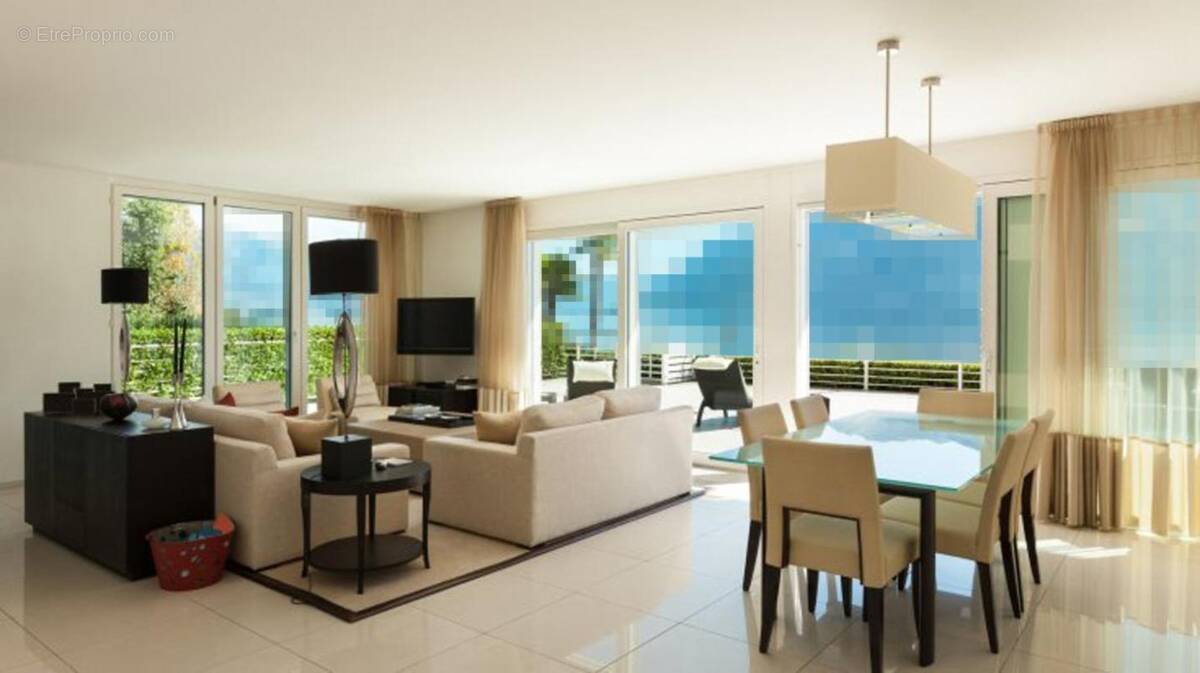 Appartement à SAINT-LAURENT-DU-VAR