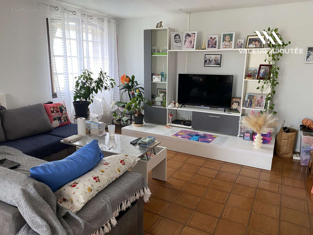 Maison 125 m² à Lunel  - photo 3