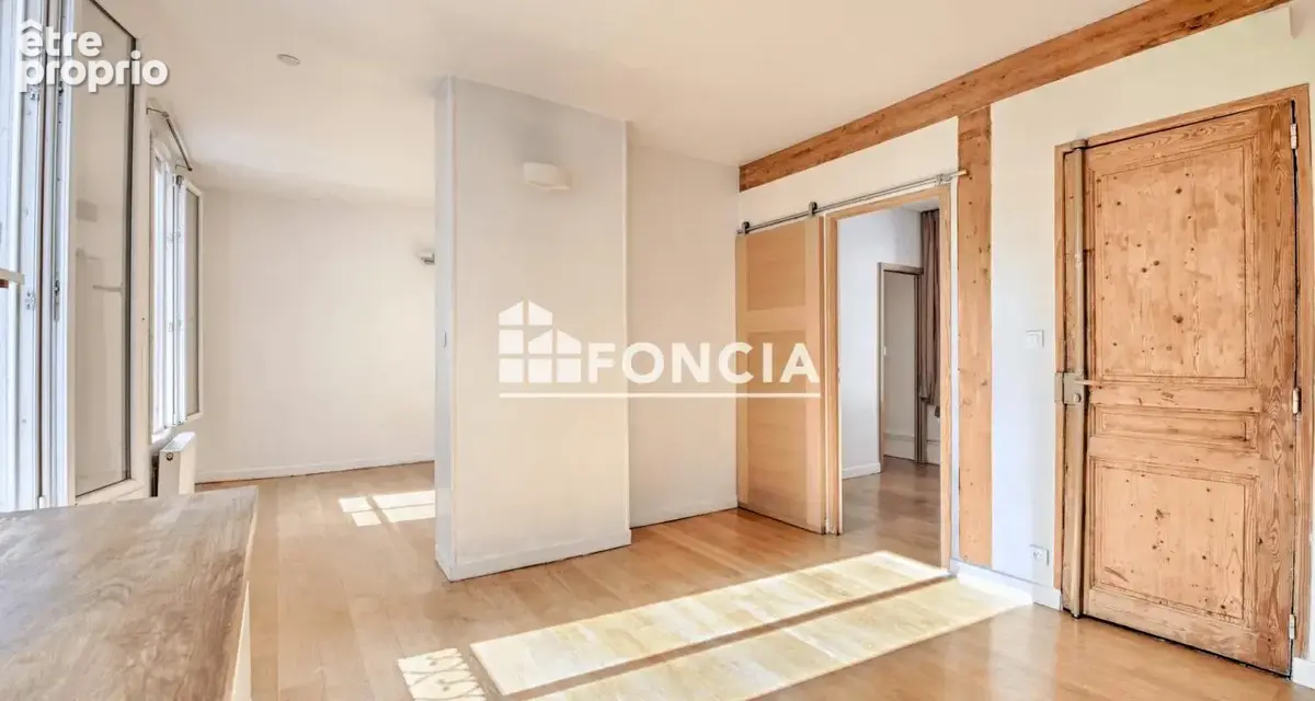 Village didot: 3 pieces de 46m2 au dernier etage - photo 5