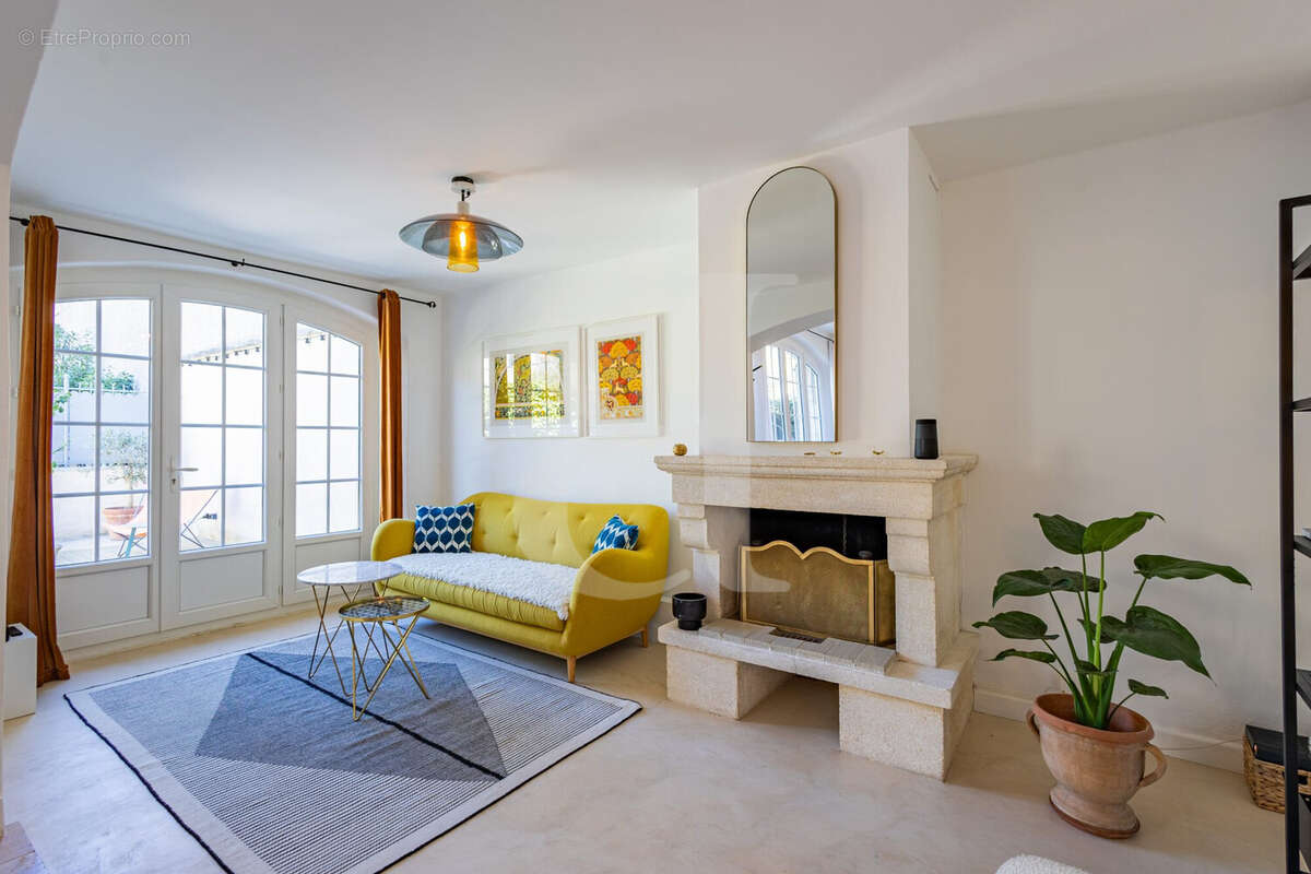 Maison à SAINT-REMY-DE-PROVENCE