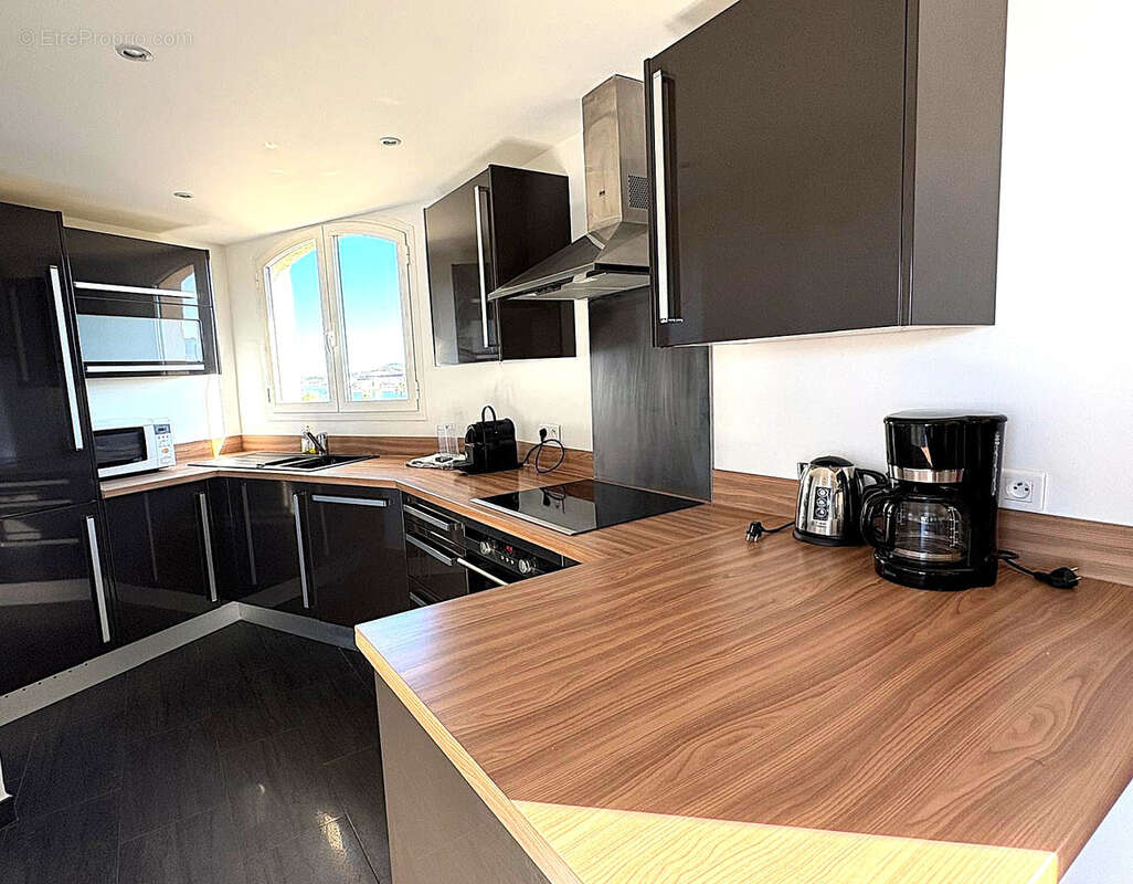 Appartement à COGOLIN