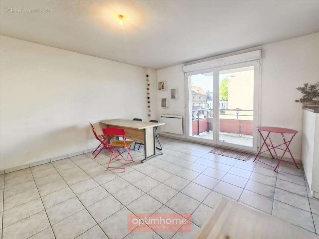 Appartement t2 avec balcon et parking - residence recente - photo 4