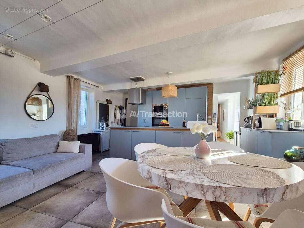 Appartement à LA MOTTE