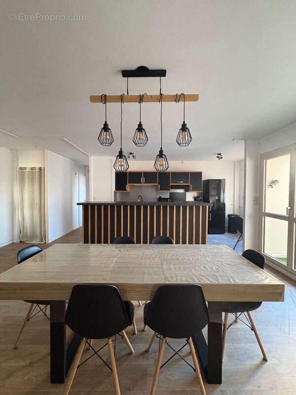 Appartement à LAVAL