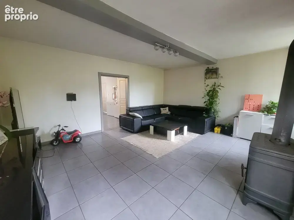 Grande maison familiale de 179 m2 à deux pas de St Sorlin-en-Valloire (26210) - photo 4