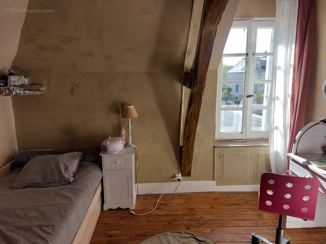 Maison à BAUGE