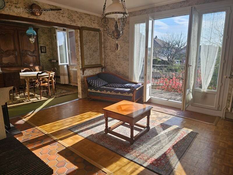 Maison à PERRIGNY-LES-DIJON