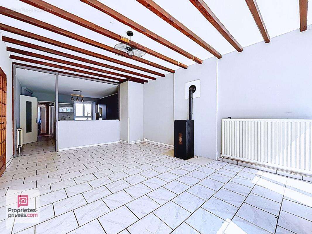 Maison à ROSIERES-AUX-SALINES