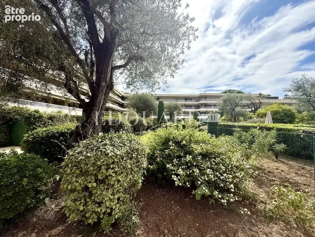 Trois pièces d’exception à Roquebrune Cap Martin, dans immeuble de grand standing avec superbe piscine - photo 30