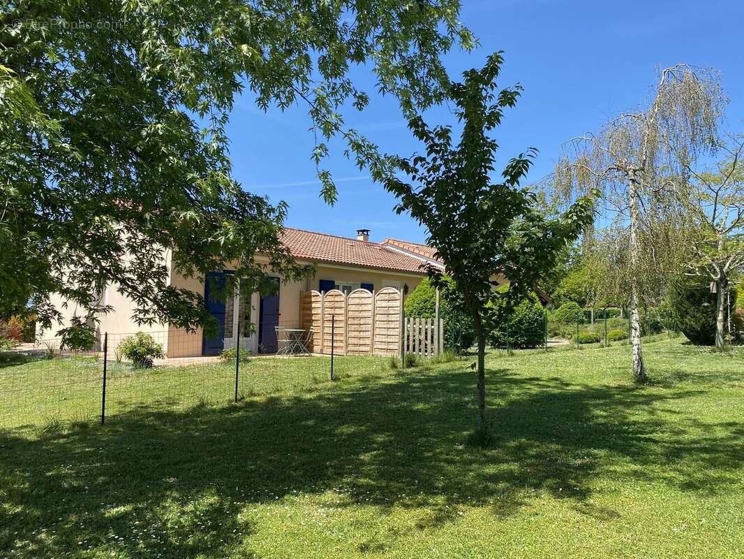 Maison à BELLAC